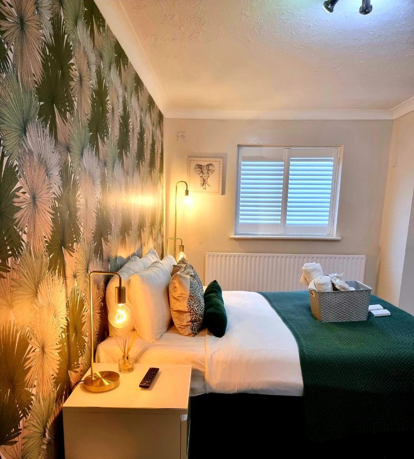 The Ashleigh Bed & Breakfast Bournemouth Exterior photo