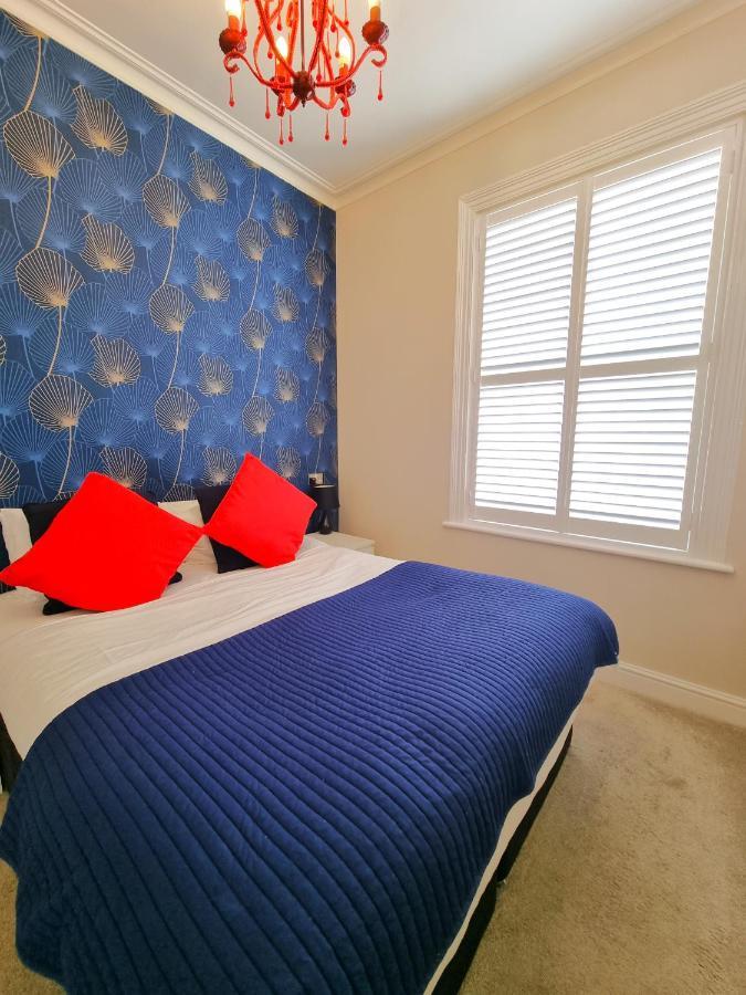 The Ashleigh Bed & Breakfast Bournemouth Exterior photo